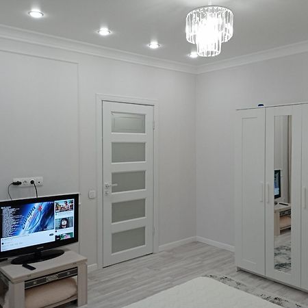 1-Но Комнатная Квартира В Центре Астаны Жк Sezim Qala 4 Astana Exteriör bild