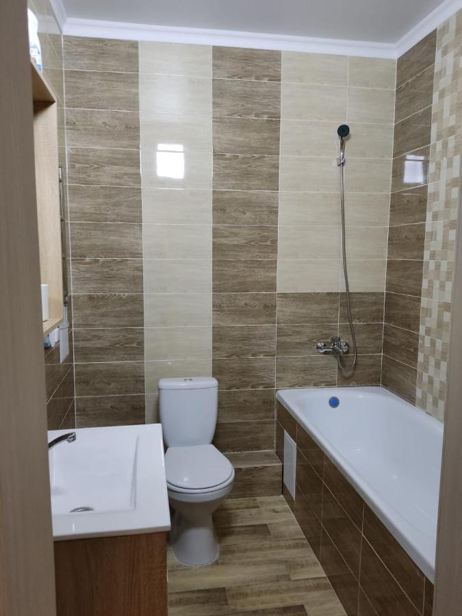 1-Но Комнатная Квартира В Центре Астаны Жк Sezim Qala 4 Astana Exteriör bild